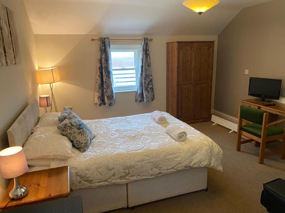 The Duke Of Edinburgh Inn Newgale Εξωτερικό φωτογραφία