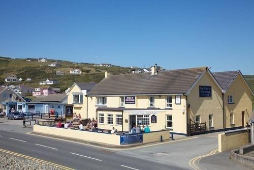 The Duke Of Edinburgh Inn Newgale Εξωτερικό φωτογραφία